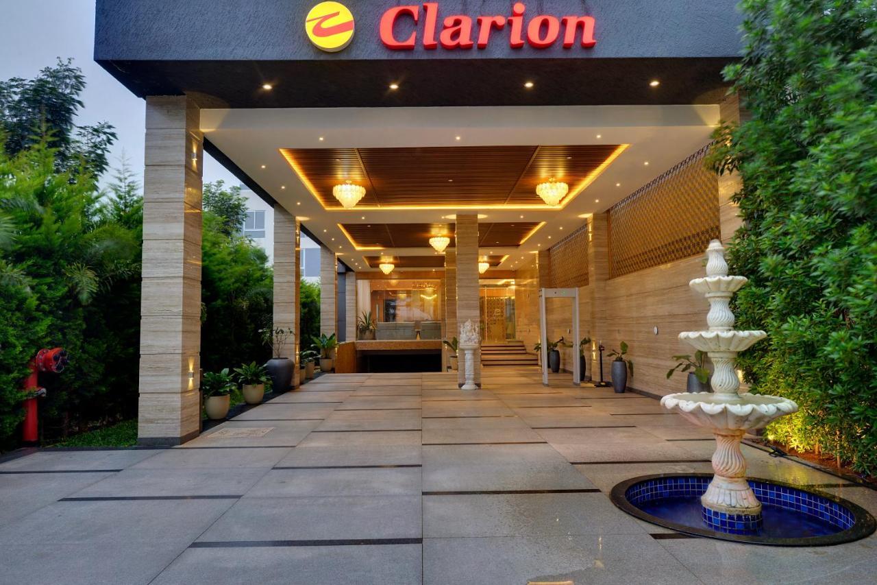 Clarion Hotel Bangalore Yesvantpur Esterno foto